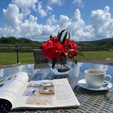 Monterno, Luxury Glengarriff, County Cork - Sleeps 8 *